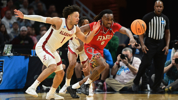 usatsi-25729141-sears-woods-1h-2025-ncaa-r64-1400.gif