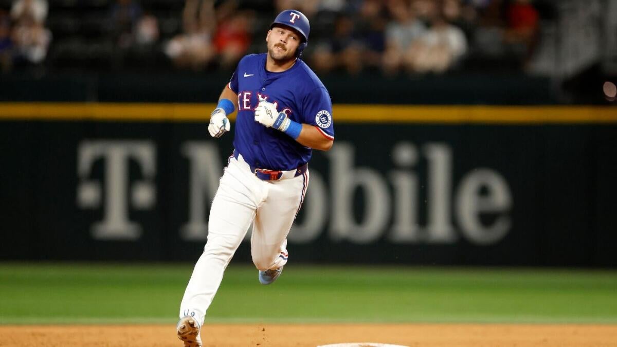 Fantasy Baseball Rankings 2025: Sleepers by prediction model that called Willy Adames' huge year