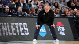 Tom Izzo saw his Spartans slipping away; his next call kept Michigan State's March Madness dream alive