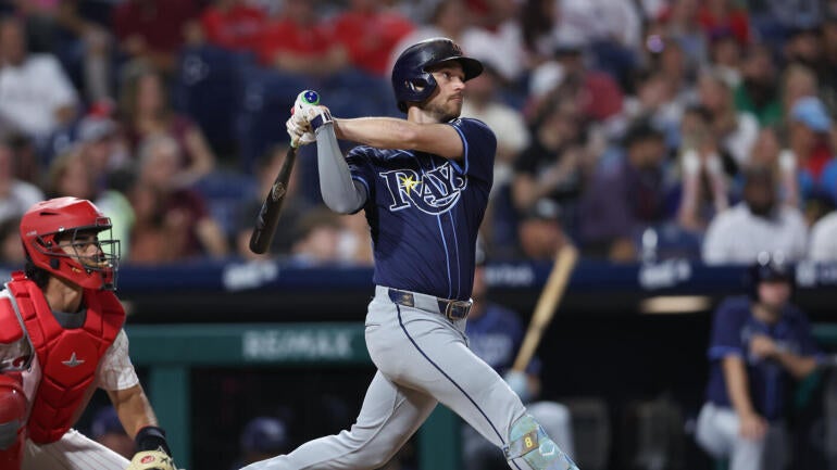 brandon-lowe-rays-cbs-imagn.jpg