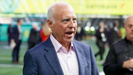 Eagles' Jeffrey Lurie says 'no reason to ban' Tush Push play; Roger Goodell addresses safety concerns