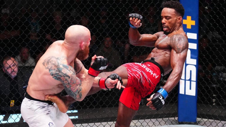 lerone-murphy-kick.jpg