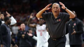 Houston's heartbreak is piling up and Kelvin Sampson is running out of time: 'This was the year right here'