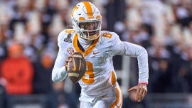 Why Nico Iamaleava would be wise to stay with Tennessee, eschew transfer portal amid reported contract talks