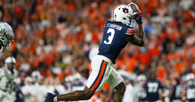 After 'humbling' freshman season, WR Perry Thompson looking to take ...