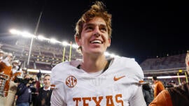 Arch Manning transferring? Nope — the Texas QB is now the last 2023 five-star QB still standing