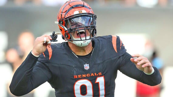 getty-trey-hendrickson-bengals.jpg
