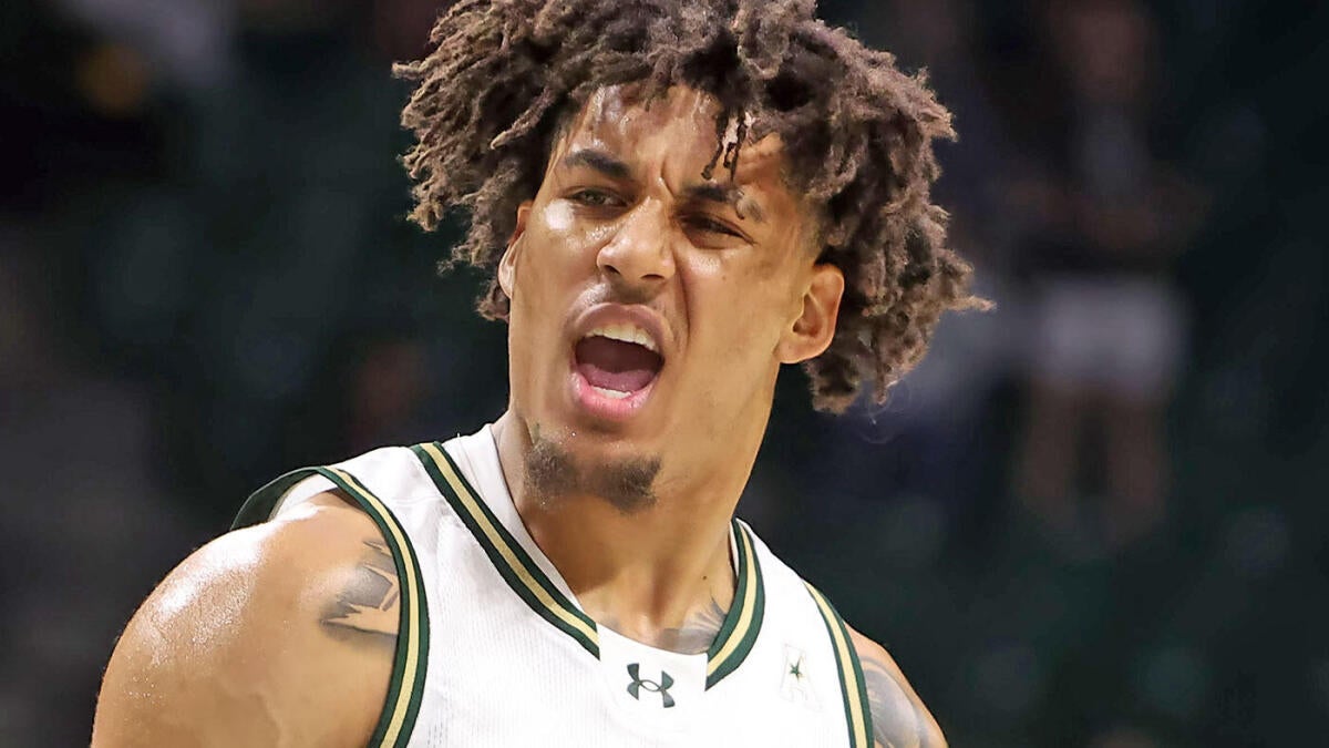 https://sportshub.cbsistatic.com/i/r/2025/04/18/cc79b341-8db8-4919-9976-c01906a81531/thumbnail/1200x675/2049d93b5eb216cceb1847f5f66fe6f5/getty-yaxel-lendeborg-uab.jpg