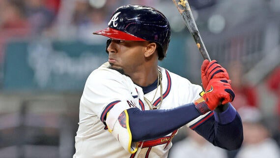 getty-ozzie-albies-braves.jpg