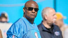 Hall of Famer Warren Moon undecided on letting Cam Ward wear No. 1 if QB gets drafted by Titans