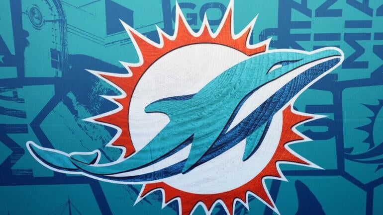 dolphins.jpg