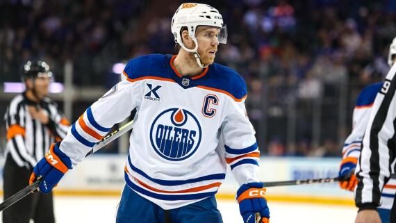 connor-mcdavid-oilers-panthers-2025-cbs-imagn.jpg