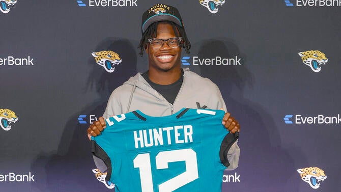 travis-hunter-jersey-g.jpg