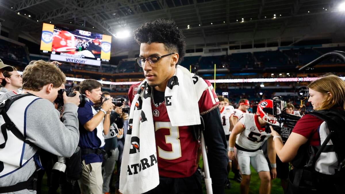 Former Florida State QB Jordan Travis medically retires due to 2023 leg injury suffered with Seminoles - CBSSports.com