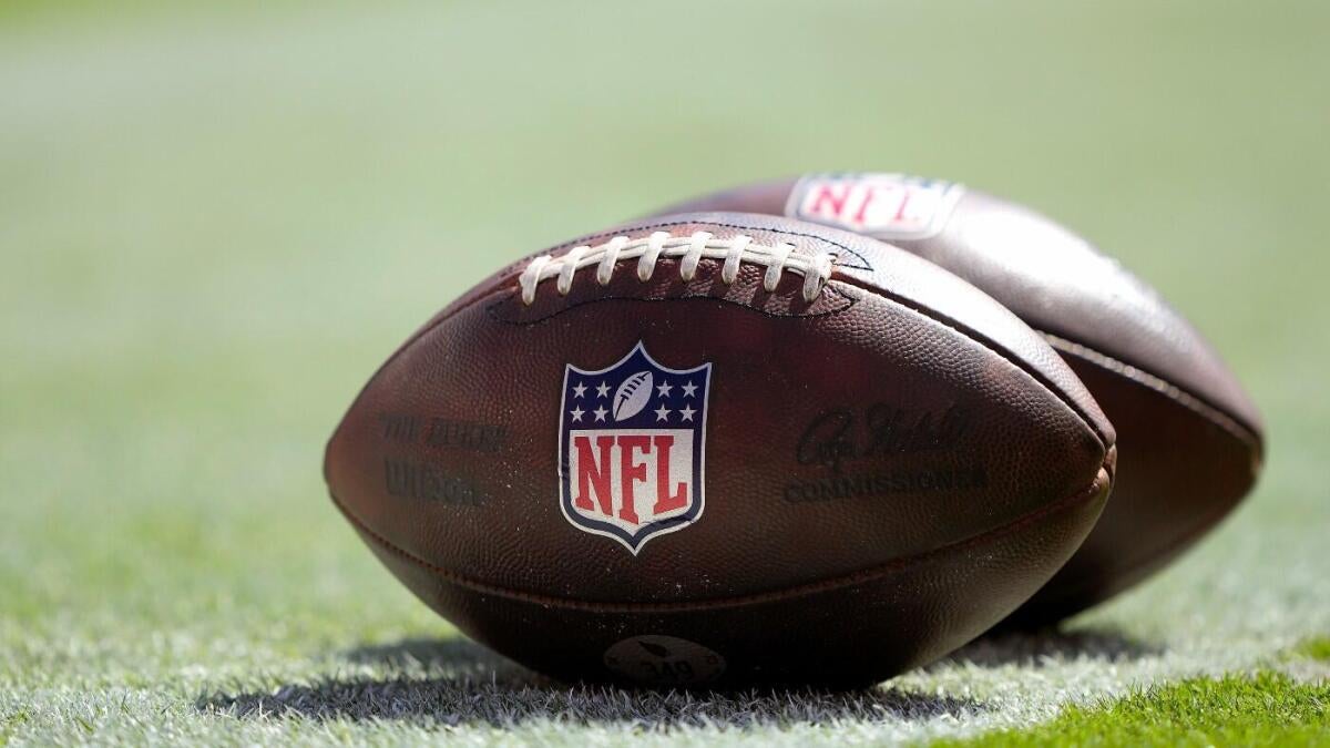 https://sportshub.cbsistatic.com/i/r/2025/04/30/6bae908b-6e28-4a4a-8539-8756259489e1/thumbnail/1200x675/bb564a3c5daa8f6c40dc4d7fd81f7bb0/nfl-footballs.jpg