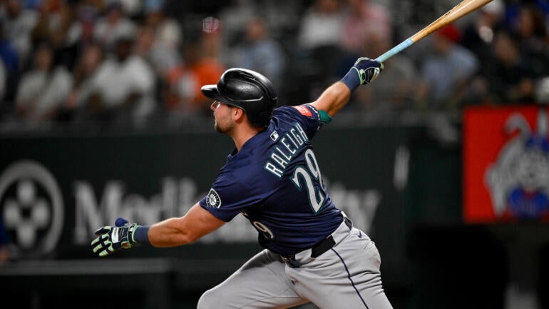 cal-raleigh-mariners-cbs-imagn.jpg
