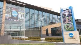 Como os atletas serão pagos em 1º de julho, que marca o início de uma nova era para os esportes universitários: mudanças no NIL, fiscalização e contratos