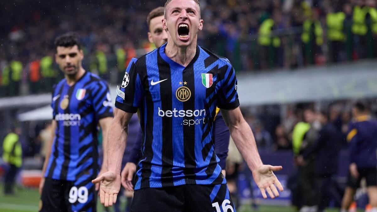 https://sportshub.cbsistatic.com/i/r/2025/05/07/10e4e513-923f-4b3d-8d96-013486d6413e/thumbnail/1200x675/68dd411bab4b07312d5b2f5418d2950a/frattesu.jpg