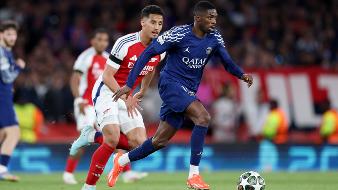 PSG and Arsenal players in action