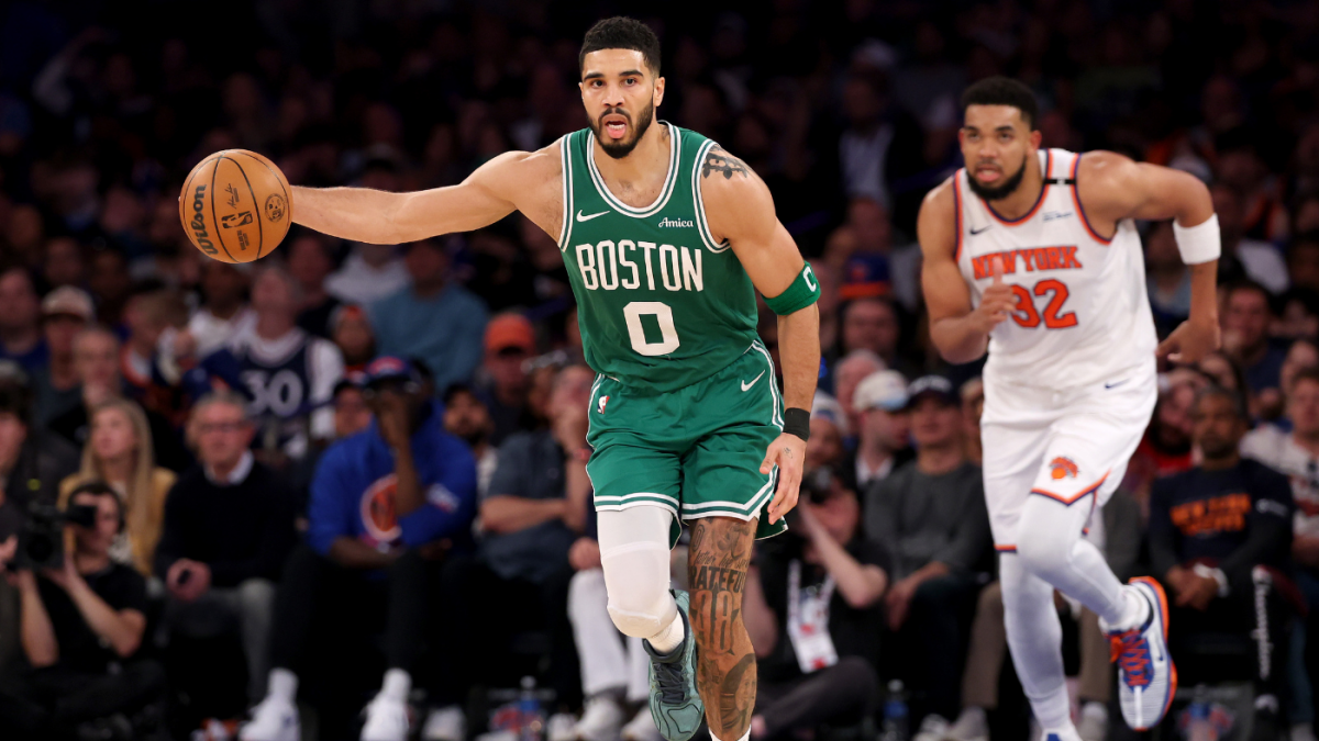 https://sportshub.cbsistatic.com/i/r/2025/05/10/3b1df601-542b-41db-842e-a84d3585135a/thumbnail/1200x675/31a6d5787114b0d3286bd14f7de55c3a/tatum-getty-game-3.png