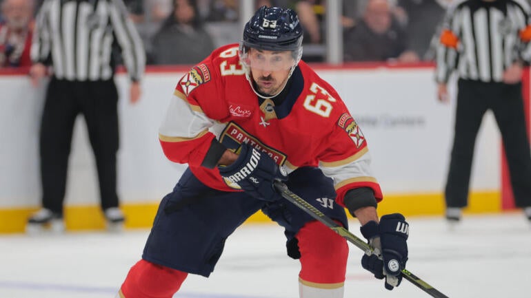 brad-marchand-panthers.jpg