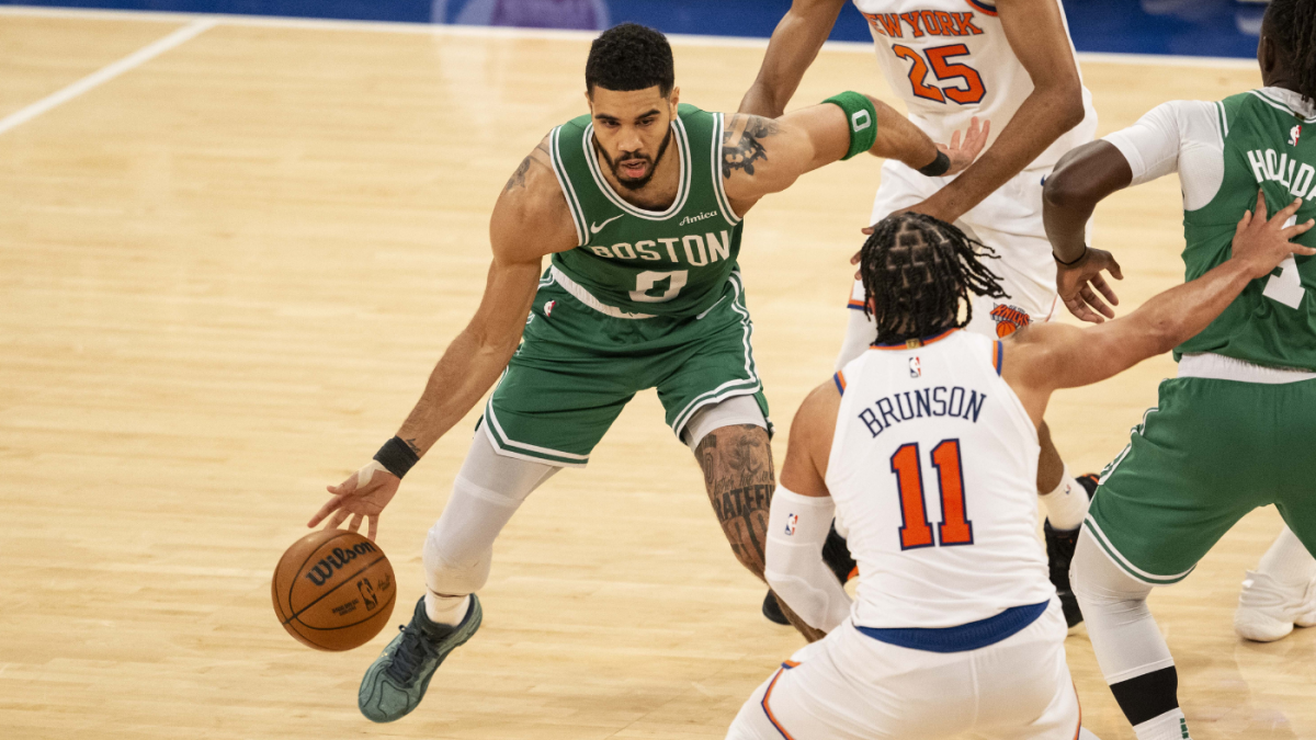 https://sportshub.cbsistatic.com/i/r/2025/05/12/aa3c3427-2e3e-4262-acc0-eba896132ba9/thumbnail/1200x675/cc26896079085d8a505726bac8b00e51/tatum-getty-8.png