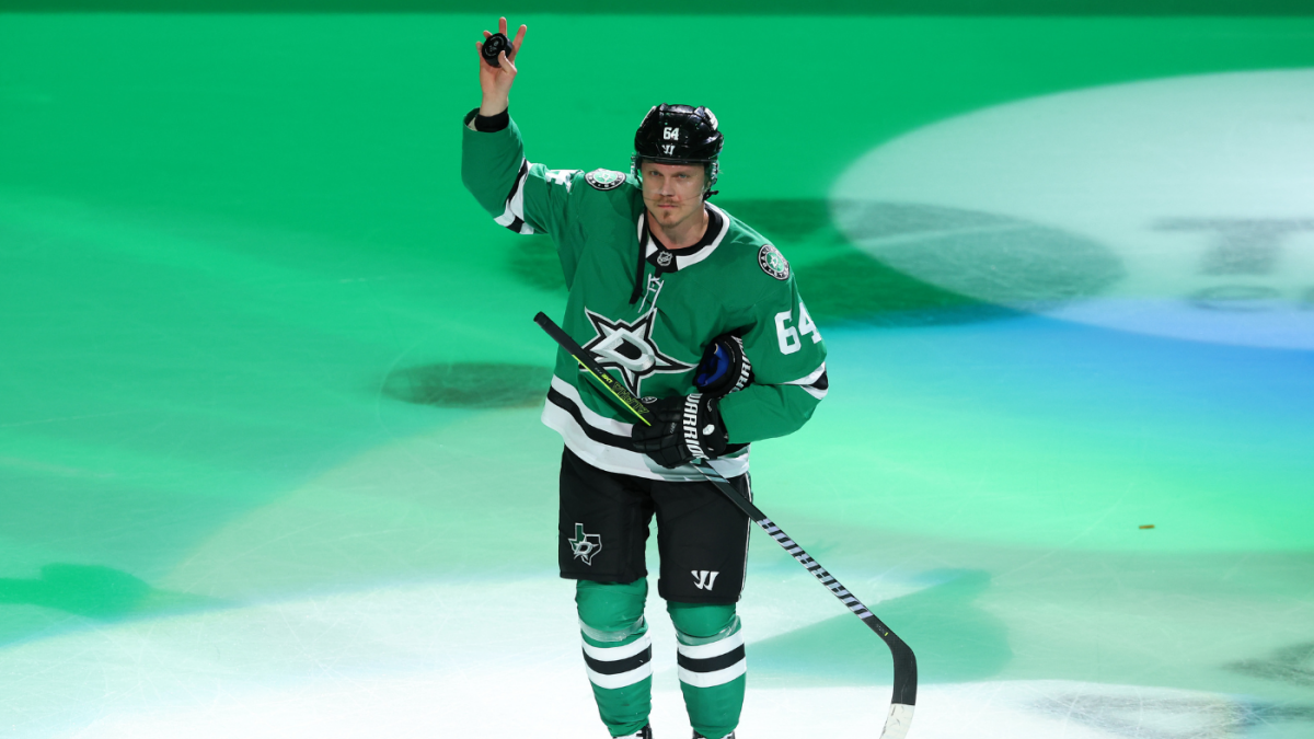 https://sportshub.cbsistatic.com/i/r/2025/05/14/b3678132-d229-45f7-9bdc-64ca7e8f8673/thumbnail/1200x675/fe564a79c32f43482277f1b5eb88e440/3-stars.png