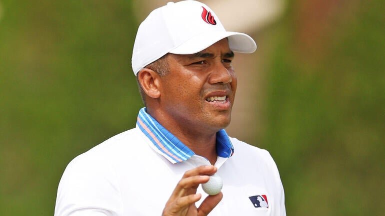 getty-jhonattan-vegas-pga-championship-friday-3.jpg