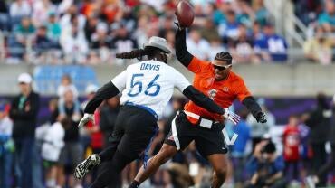 flag-football.jpg