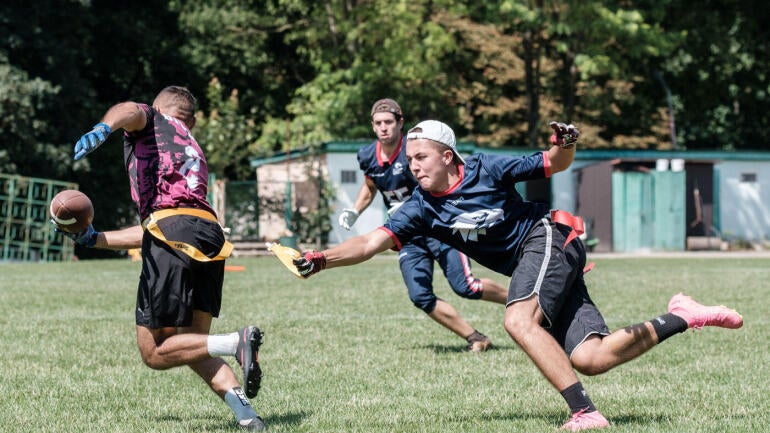 flag-football.jpg