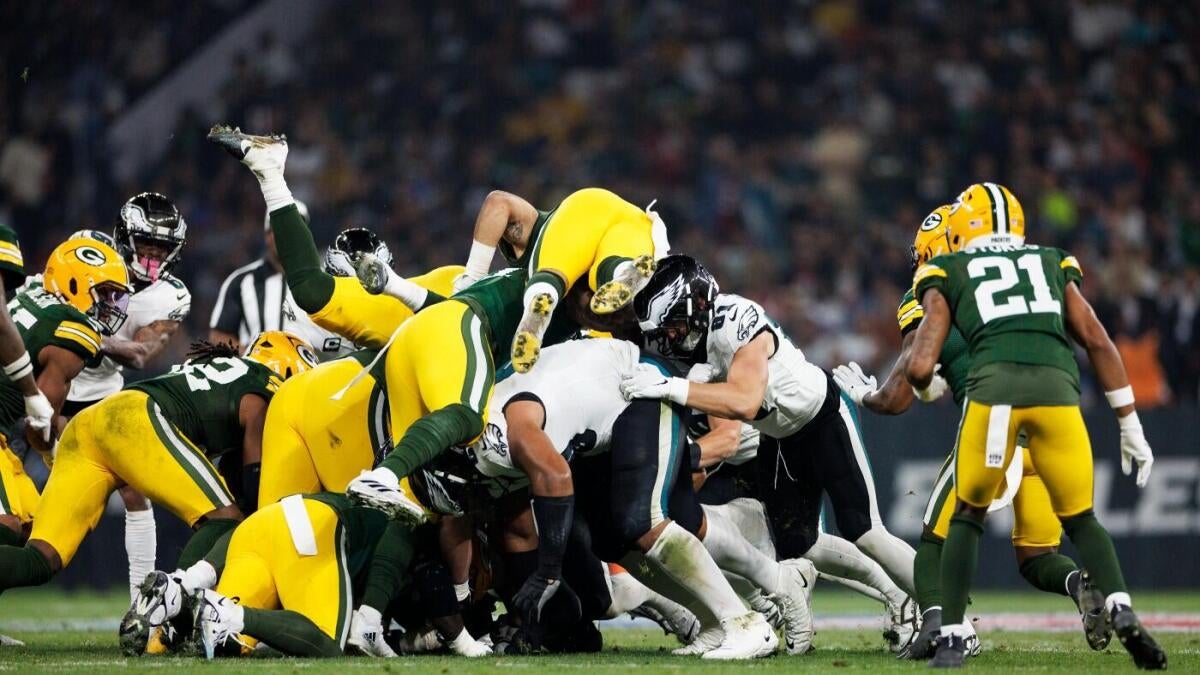 https://sportshub.cbsistatic.com/i/r/2025/05/21/cb6a09f9-34c8-4a7f-992c-c6eb197e4c10/thumbnail/1200x675/1ce7d31e902773a2244563a092b879cf/tush-push.jpg