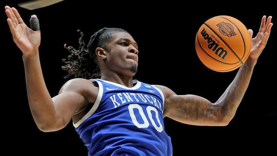 getty-otega-oweh-kentucky.jpg