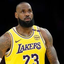 lebron.jpg