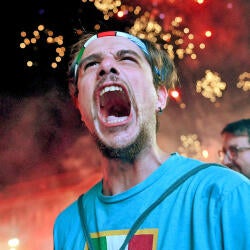 getty-napoli-fans-2.jpg