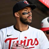 carlos-correa-twins-g.jpg