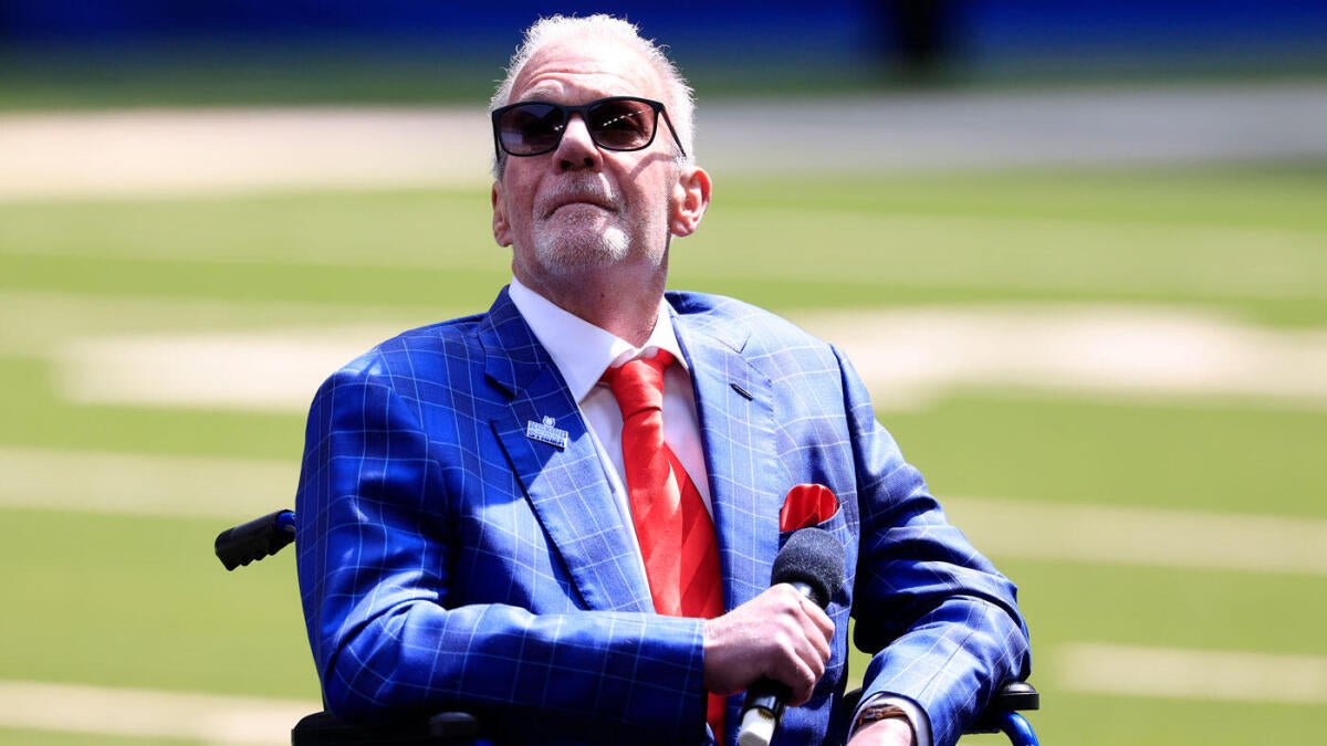 https://sportshub.cbsistatic.com/i/r/2025/05/24/daeb72b5-0b2d-4e38-8309-36bee6a218e6/thumbnail/1200x675/d4f97a3da61ede5f085f06aac44ca9fe/jim-irsay-wheelchair-mic.jpg
