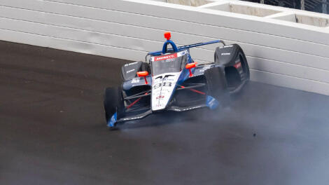 usatsi-26284741-marco-andretti-crash-2025-indy-500-1400.jpg