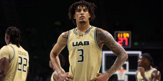 https://sportshub.cbsistatic.com/i/r/2025/05/27/14c2d769-a495-4342-834b-0a93dc87b13b/thumbnail/640x360/77ab2af1e19537823ee70e0e7e79f805/gettyimages-2182343381.jpg?width=1200&height=600&crop=2:1&fit=cover