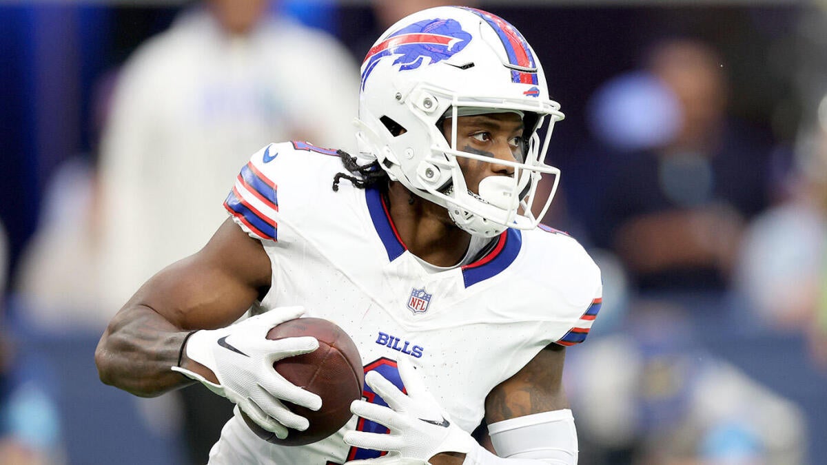 https://sportshub.cbsistatic.com/i/r/2025/05/28/2955c67e-d0b0-4d0c-80ee-91a4e4ffa8d7/thumbnail/1200x675/86cf0d623593bd288111b080adb62603/james-cook-g.jpg