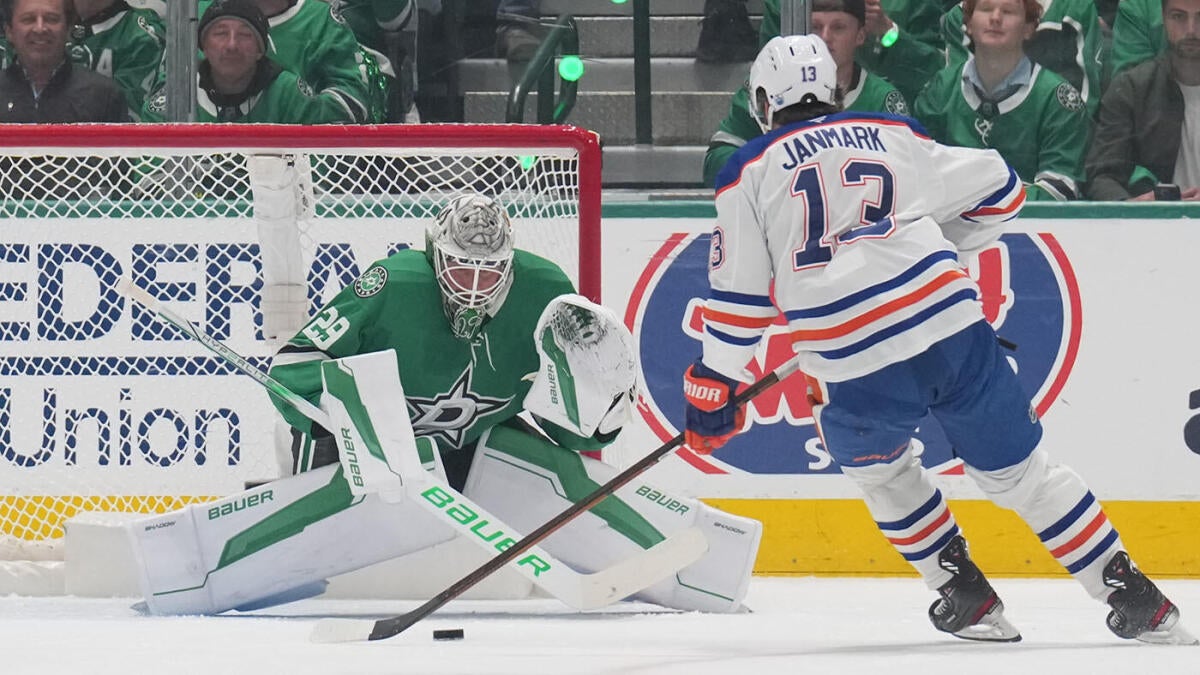 Stars goalie Jake Oettinger recalls 'embarrassing' feeling after being pulled in Western Conference Final - CBSSports.com