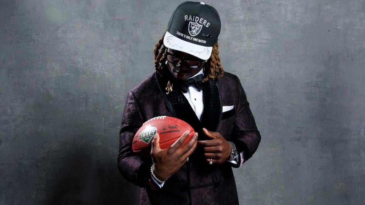 https://sportshub.cbsistatic.com/i/r/2025/06/03/0d58ed2a-f969-455c-b933-ff4bbad78bb9/thumbnail/1200x675/bcc5da497caad124b0f28c5f2734964c/ashton-jeanty-getty.jpg