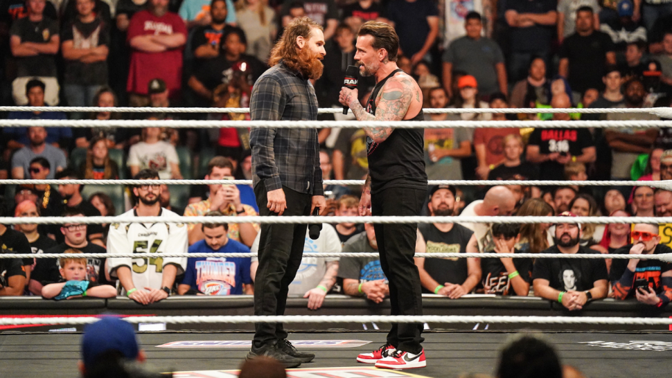 wwe-raw-getty.png