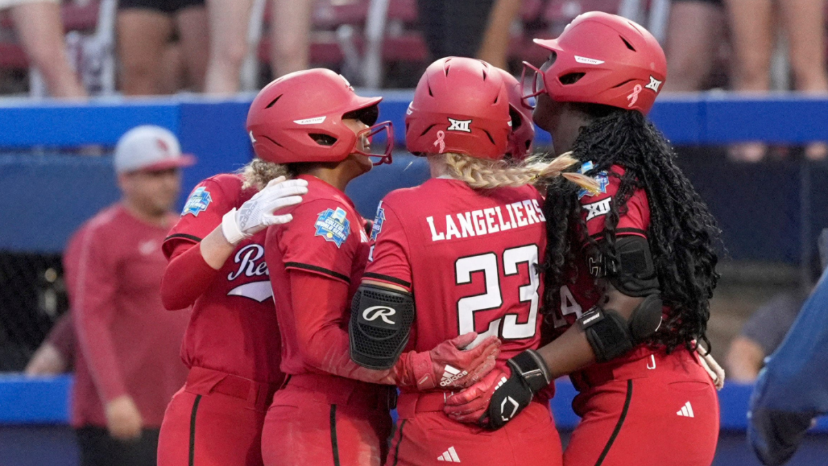 Women's College World Series: Texas Tech upsets Oklahoma, eliminating four-time defending national champions