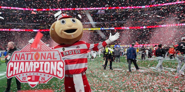 https://sportshub.cbsistatic.com/i/r/2025/06/04/463ae190-7881-4bbc-a062-5f136acde888/thumbnail/640x360/643e50618339edee7944dbc2bd594e29/gettyimages-2194484242.jpg?width=1200&height=600&crop=2:1&fit=cover
