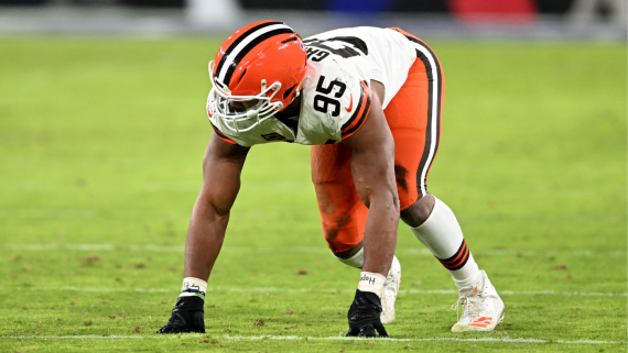 getty-myles-garrett-browns.jpg