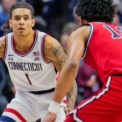 getty-solo-ball-connecticut-st-johns.jpg
