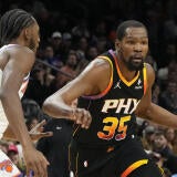 NBA: New York Knicks at Phoenix Suns