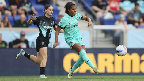 gettyimages-2219066041-elizabeth-ball-current-nwsl-1h-2025-1400.jpg