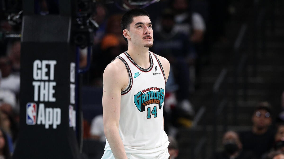 Zach Edey injury: Grizzlies' big to undergo ankle surgery, 'likely' to miss start of 2025 season, per report
