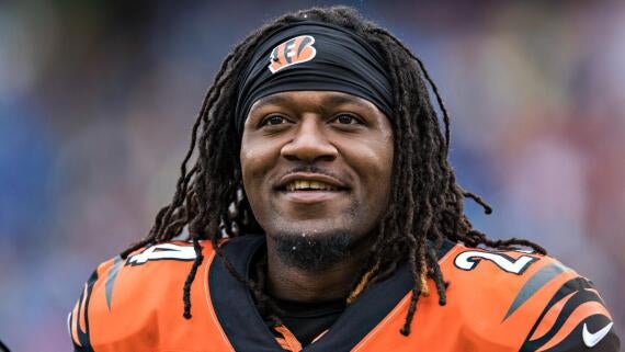 adamjones.jpg